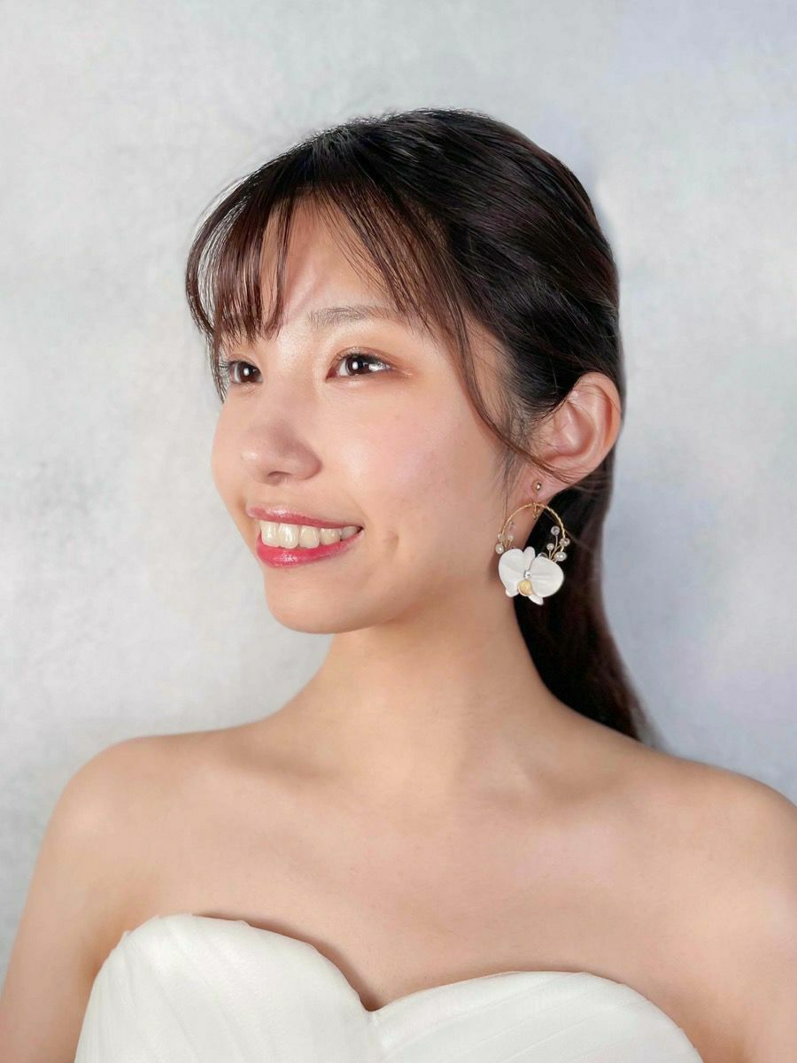胡蝶蘭のイヤリング〈ペア〉【MU-COER-2】 | DRESSY ONLINE[ドレ
