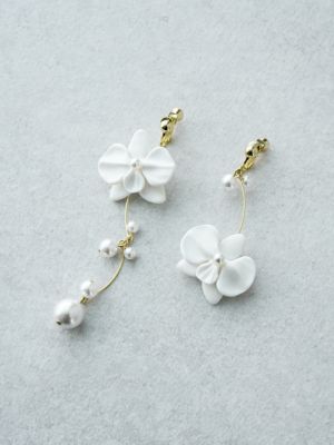 みいちゃん　パールの ピアス　蝶々のピアス みいちゃん パールの ピアス 蝶々のピアス みいちゃん様専用